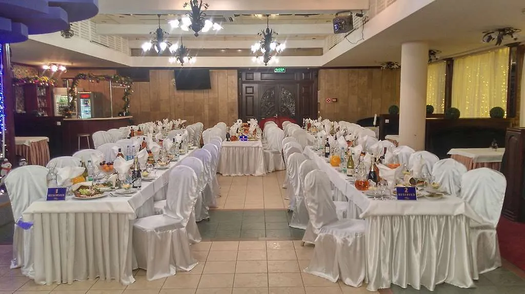 Planeta Hotel Minsk 3*,