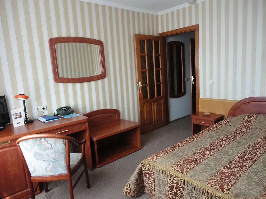 Planeta Hotel Minsk 3*,