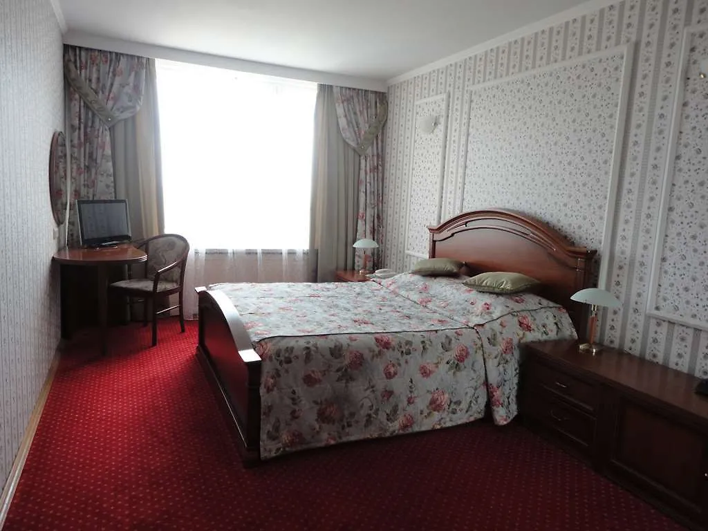 Planeta Hotel Minsk 3*,