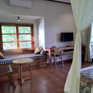  Bed & Breakfast Lestari Indonesia